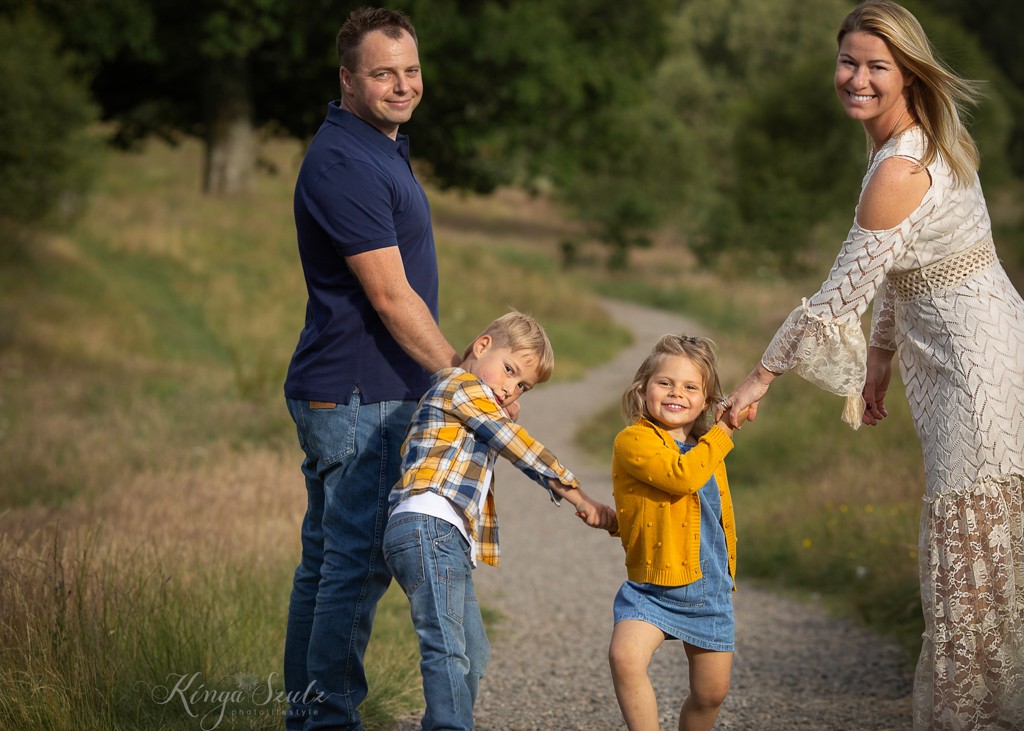 family with two kids, summer fun-filled family outdoor photoshoot at Mugdock Country Park