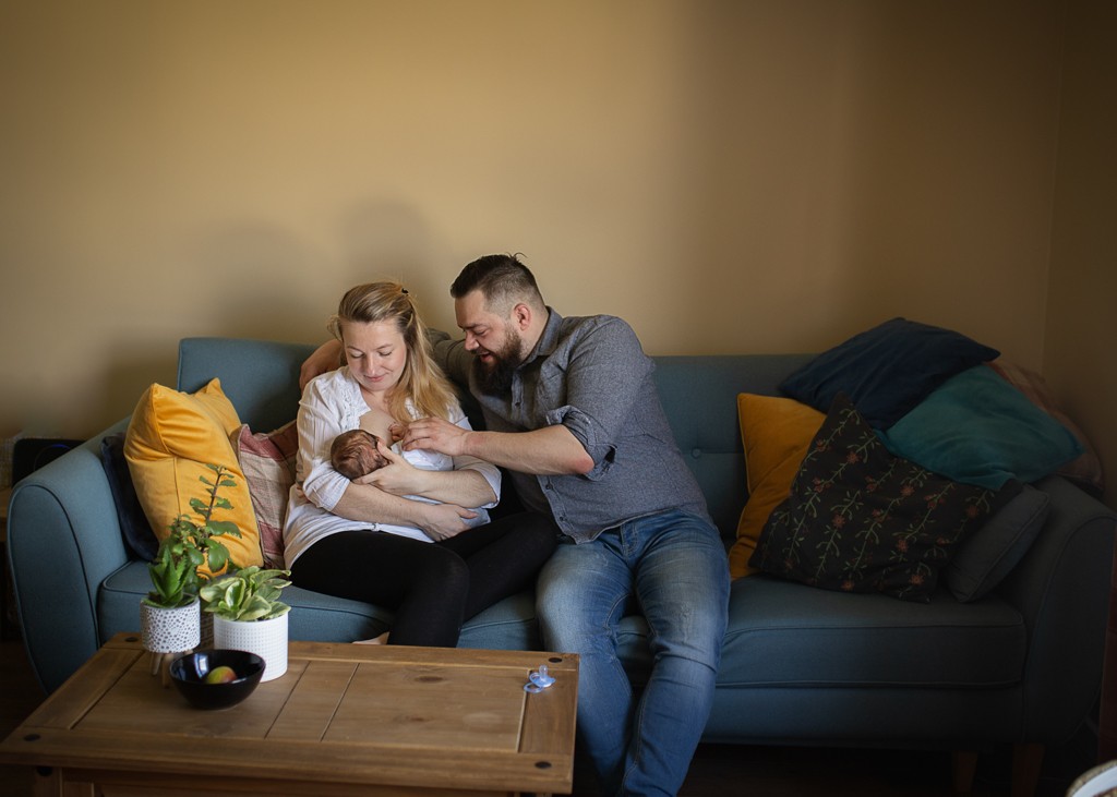 newborn photography Glasgow baby and parents