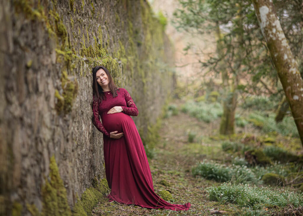 maternity outdoor portrait