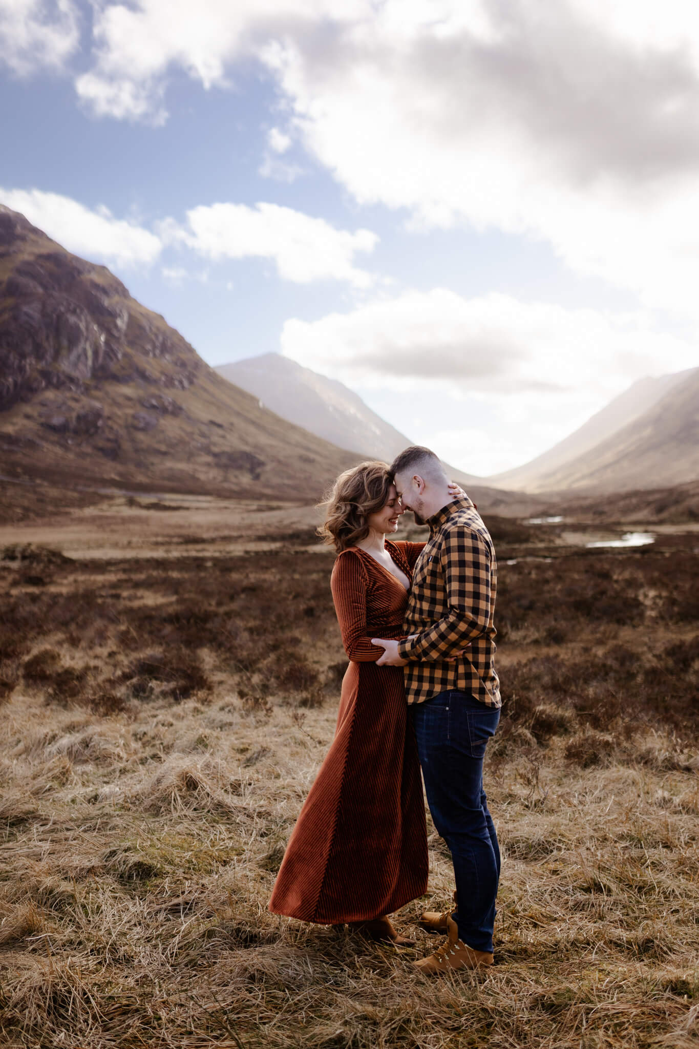 romantic couple photoshoot at Glencoe, Scotland