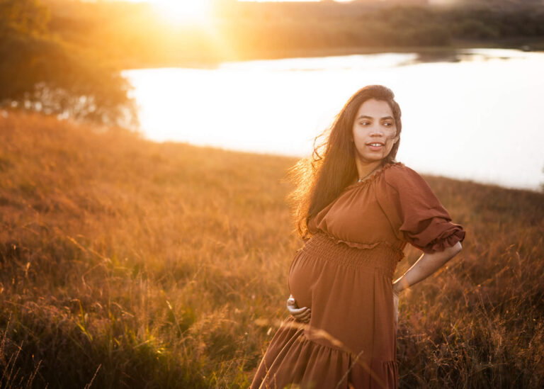 Maternity-Couple-Photoshoot-Glasgow-Kinga-Szulz_smallsize-3208