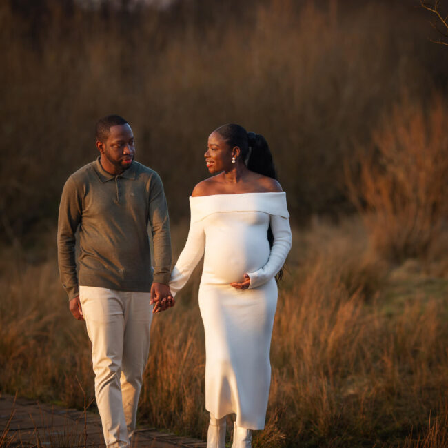 Relaxed outdoor maternity photoshoot in Glasgow