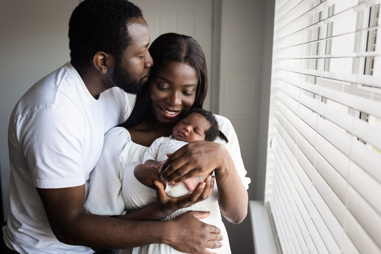 Natural in-home maternity photography in Glasgow